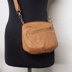 Onnistuva kaava K&Auml;TSY olkalaukku